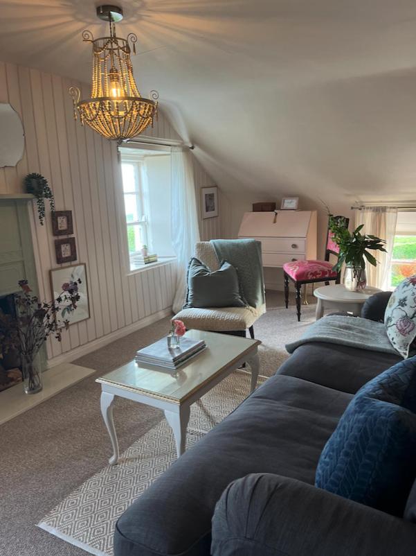 The Pink Cottage Upstairs Suite & Garden Summer Room Whitehead Exterior foto